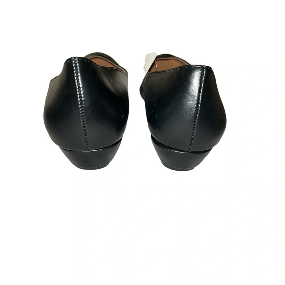 Black Flats - Picture 3 of 4
